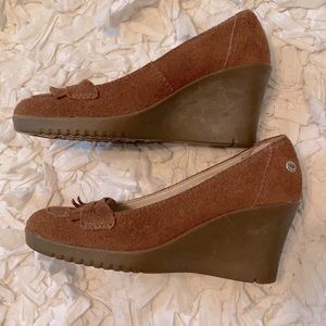 UGG wedge heel. Camel color size 5.